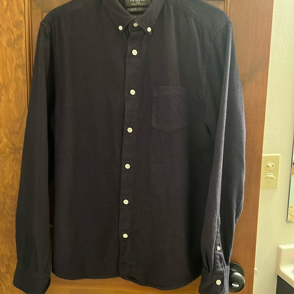 Men’s flannel button down collar shirt